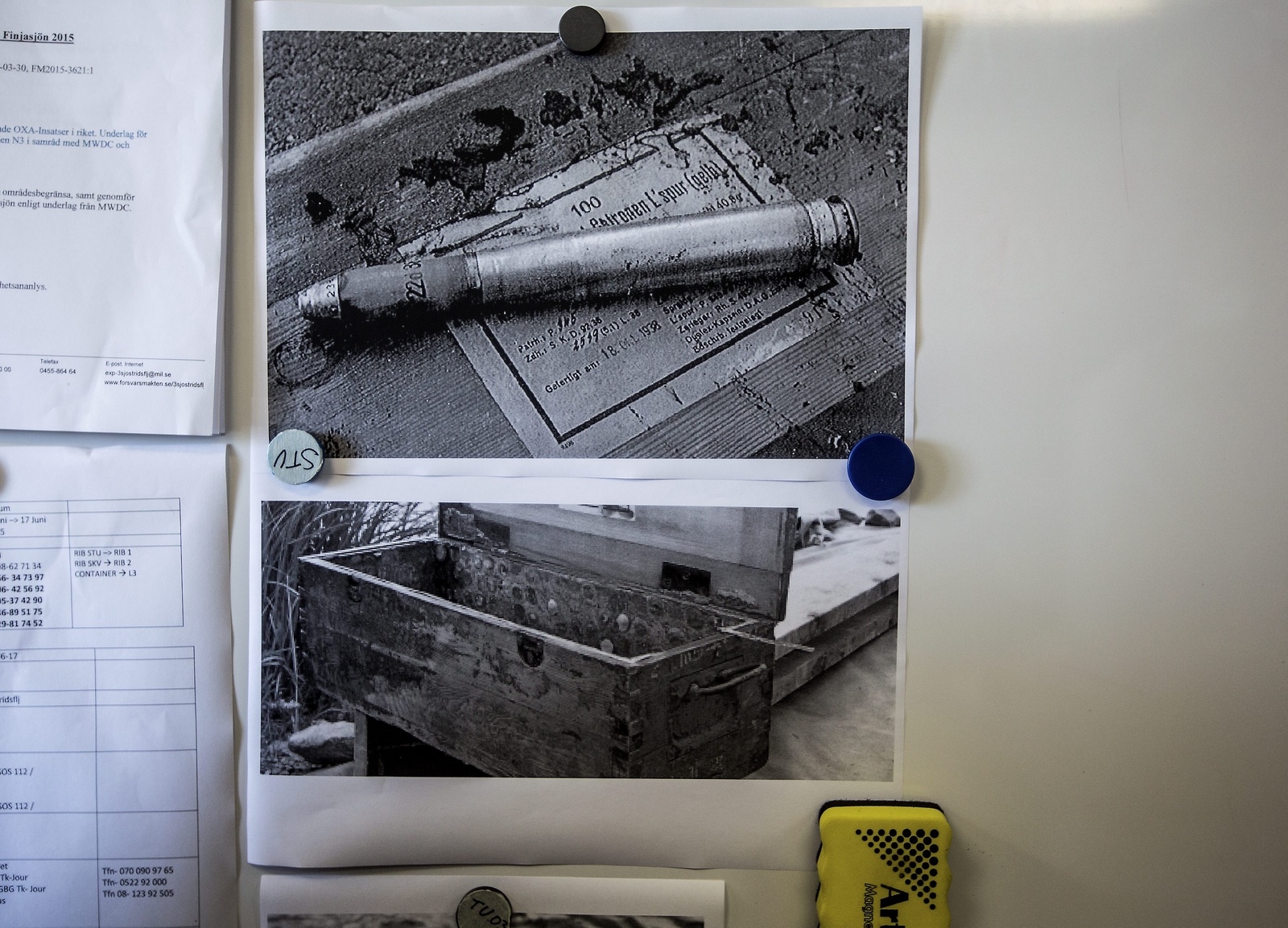 Så här såg tändrören och trälådorna med granater ut. Foto: Torbjörn Wester/Arkiv
