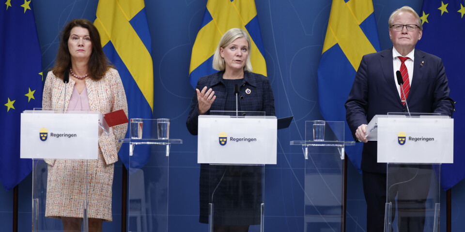Utrikesminster Ann Linde (S), statsminister Magdalena Andersson (S) och försvarsminister Peter Hultqvist (S) håller pressträff med anledning av gasläckaget vid Nord Stream 1 och 2.