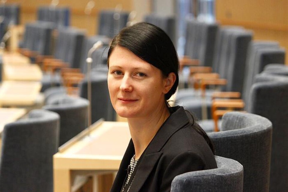 Ulricehamns Tidning följde Lise Nordin en dag på hennes nya jobb i riksdagen.