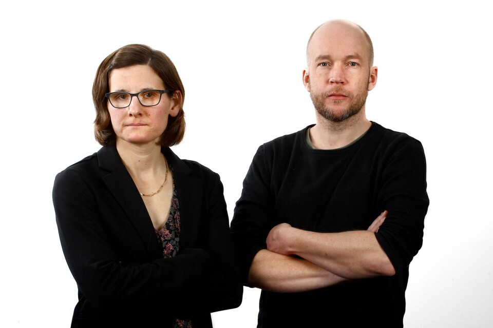 Karin Lagerström och Rasmus Jeppson är två reportrar i Barometern-OT:s grävnav.