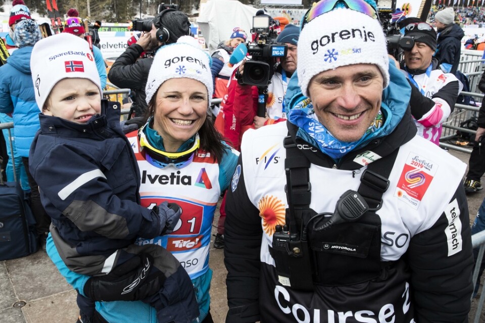Katja Visnar firade VM-silvret i Seefeld tillsammans med sin man Ola Vigen Hattestad och sonen Ludvig. Arkivbild.