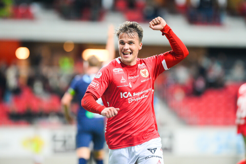 Simon Skrabb gjorda båda målen när Kalmar FF vann med 2–0 hemma mot Helsingborgs IF.