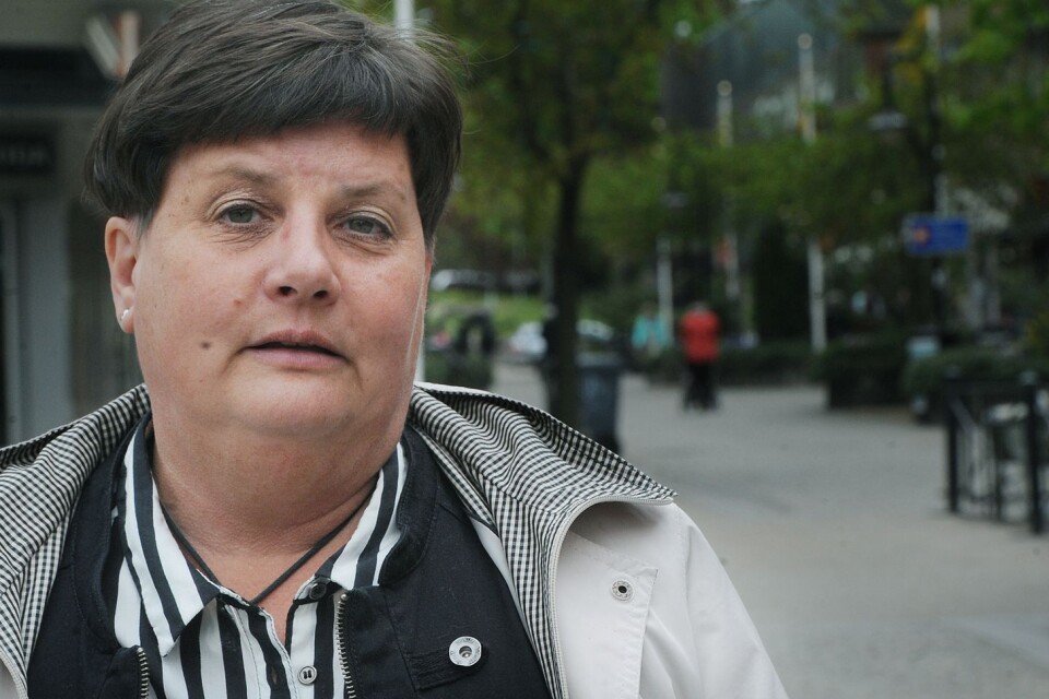Irene Nilsson (S), thinks that Omar Al-Ganas has been very active in working for the party since he joined in 2017. ”It's tragic for him and the party”, she says, referring to the fact that he was later forced to leave the party.