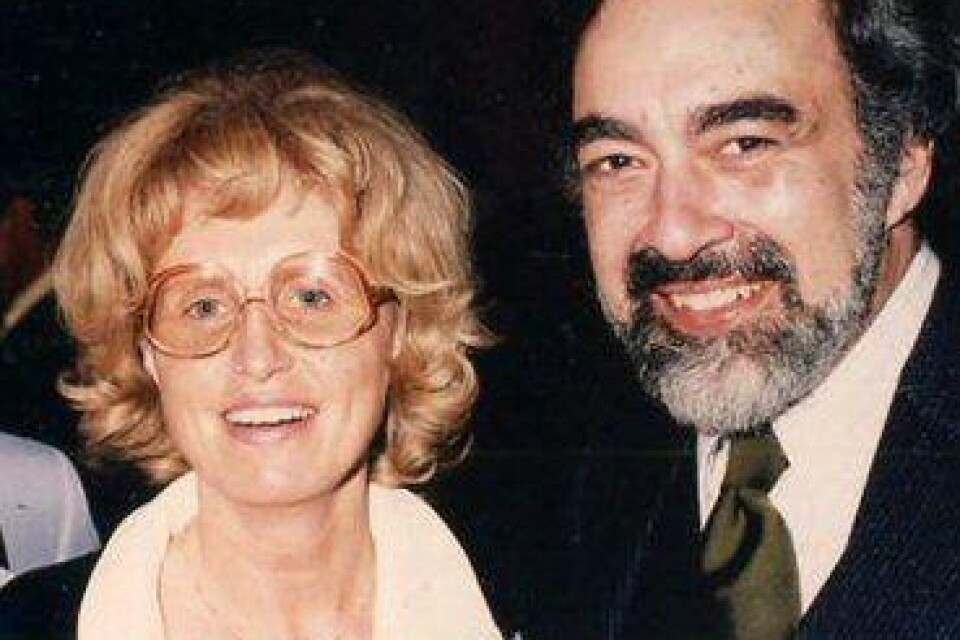 Ira Levin och sin fru, Inga Hedman i New York, maj 1976.