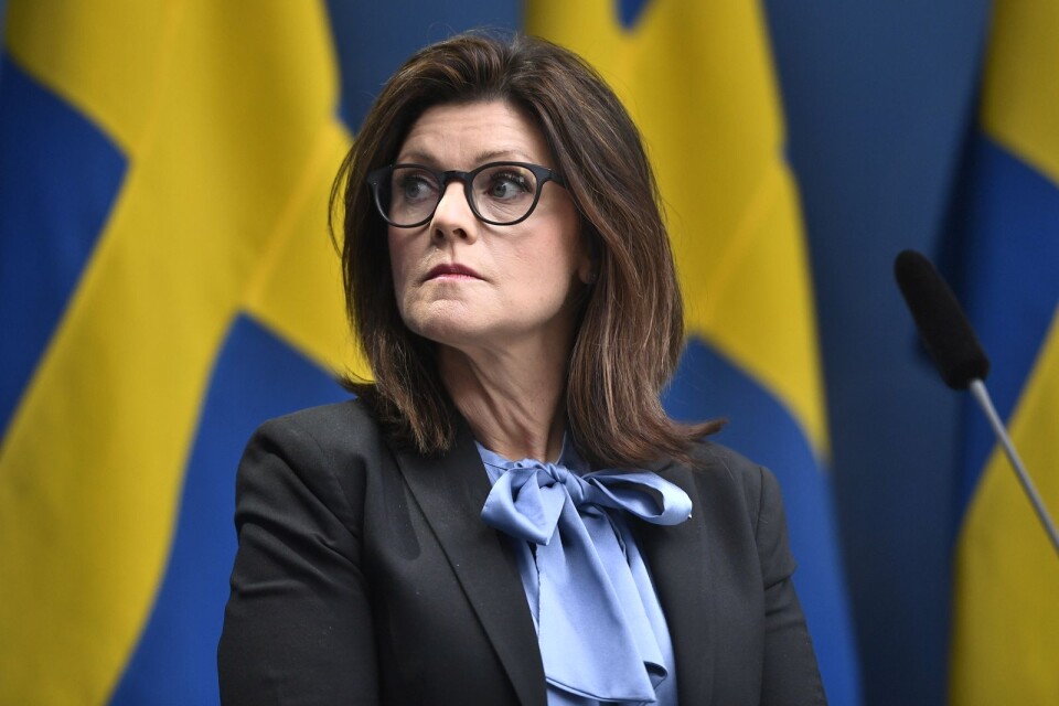 Arbetsmarknadsminister Eva Nordmark dömer ut utredningen om Las.