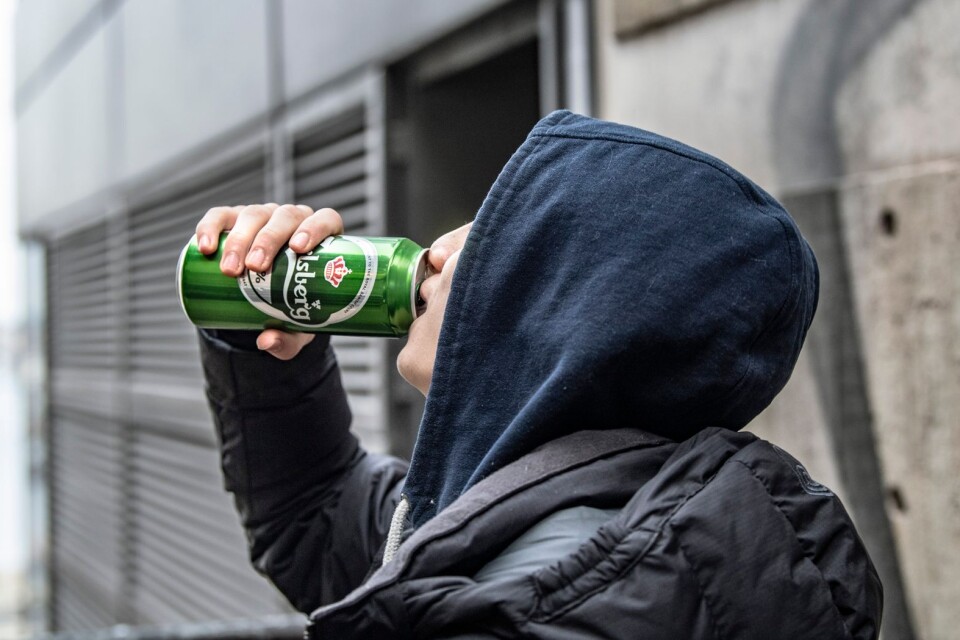 Öl är inkörsporten till starkare alkoholdrycker, likt hasch är till mer destruktiva droger, menar Kjell Nordberg.