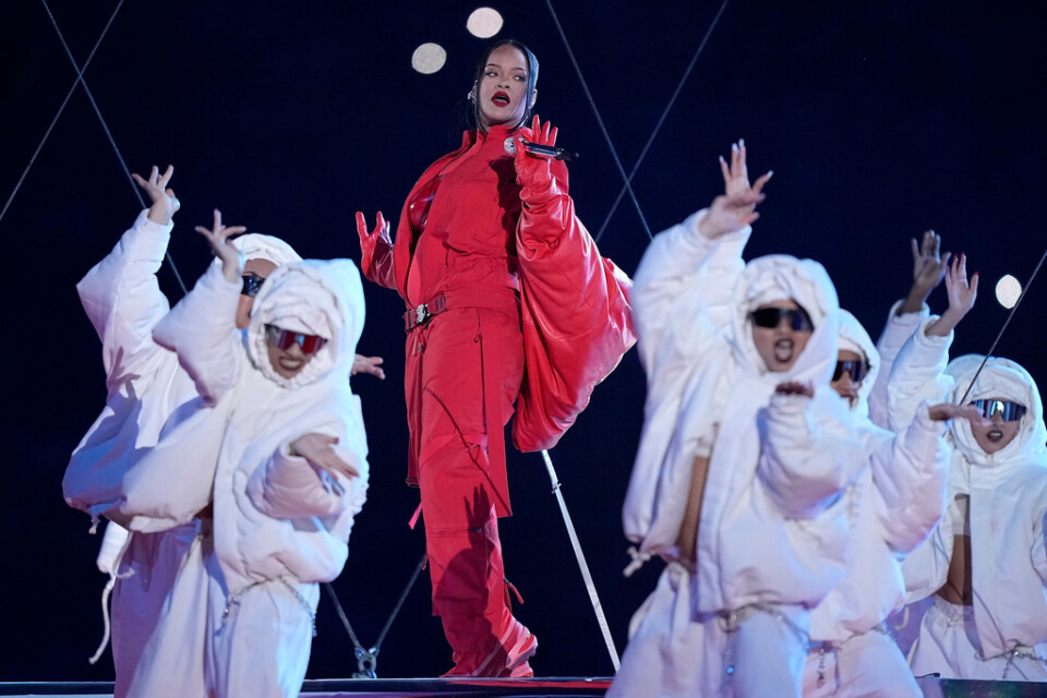 Rihanna stod för årets halvtidsshow på Super Bowl, i matchen mellan Kansas City Chiefs och Philadelphia Eagles i Glendale, Arizona.