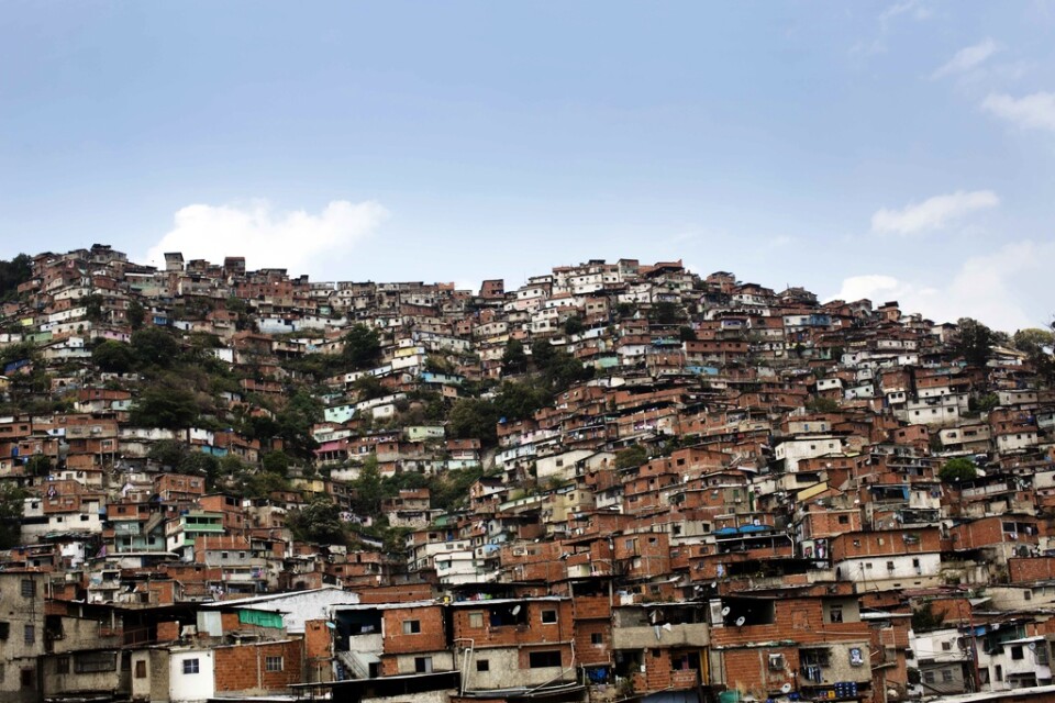 Ett fattigt område i Caracas, Venezuela. FN vill se skuldlättnader för låginkomstländer. Arkivbild.
