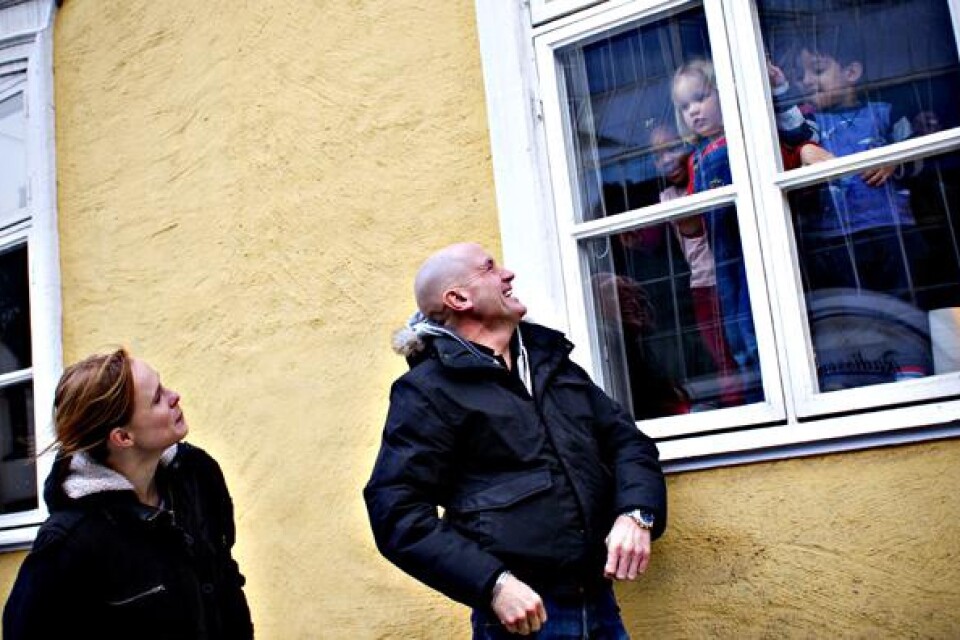 Komikern Thomas Petersson drar publik var han än befinner sig. Så även i Malmö. I vår med Birgitta Rydberg som motspelerska.