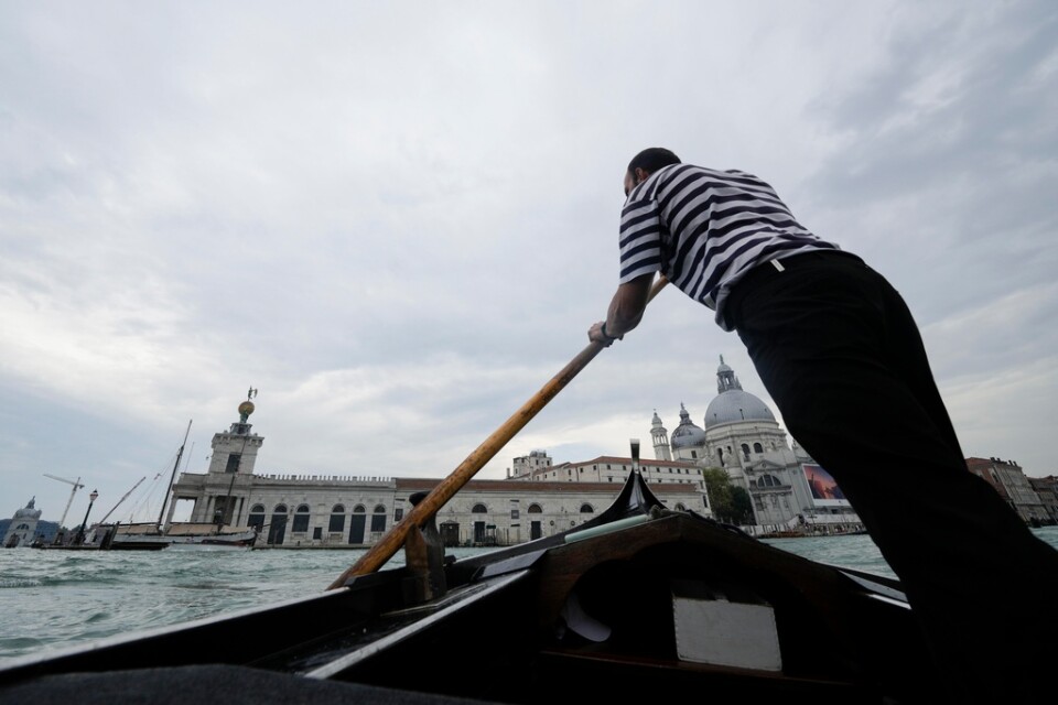 Miljontals turister söker sig varje år till Venedig. Arkivbild.