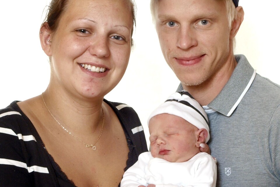 Melene Winter och Tobias Petersson, Nybro, fick den 28 juni en son som heter Vilgot. Vikt 3 538 g, längd 50 cm.