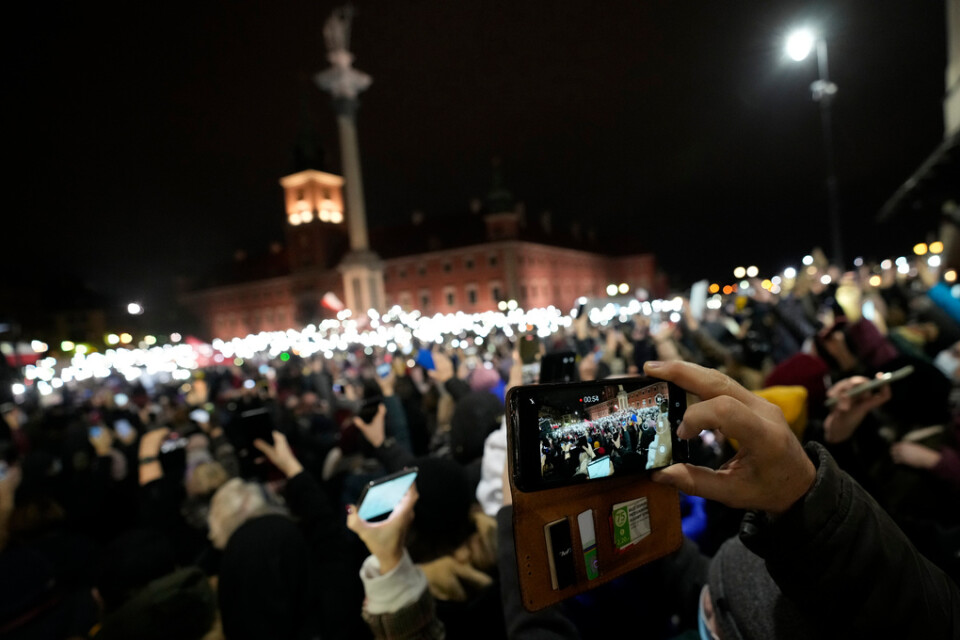 Demonstration mot Polens hårda abortregler. Arkivbild.