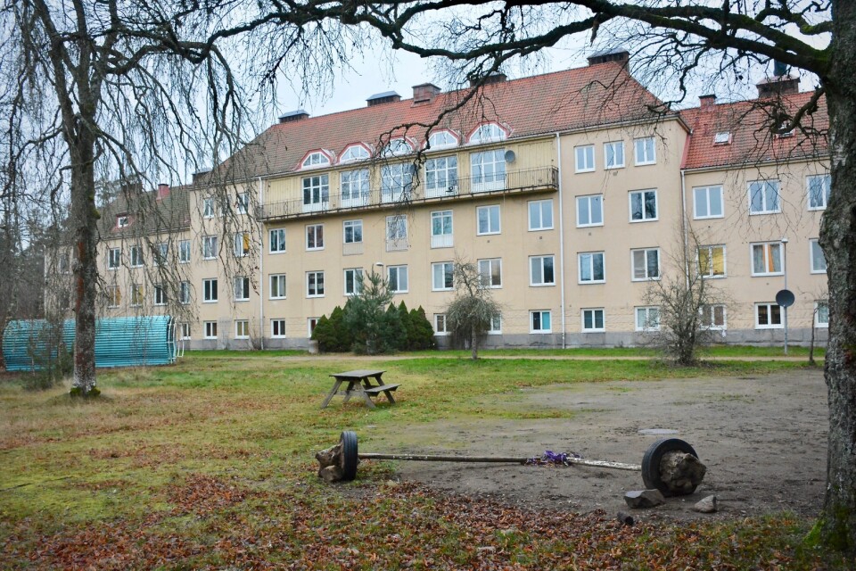 More than 200 people live at Brobysjukhuset. 'Where can they live if they can't stay on here?' ,the owner wonders. He has appealed to the County Administration Board against the decision of the licensing and supervision committee (TT-nämnd). . But the County Administrative Board agrees with the licensing and supervision committee.