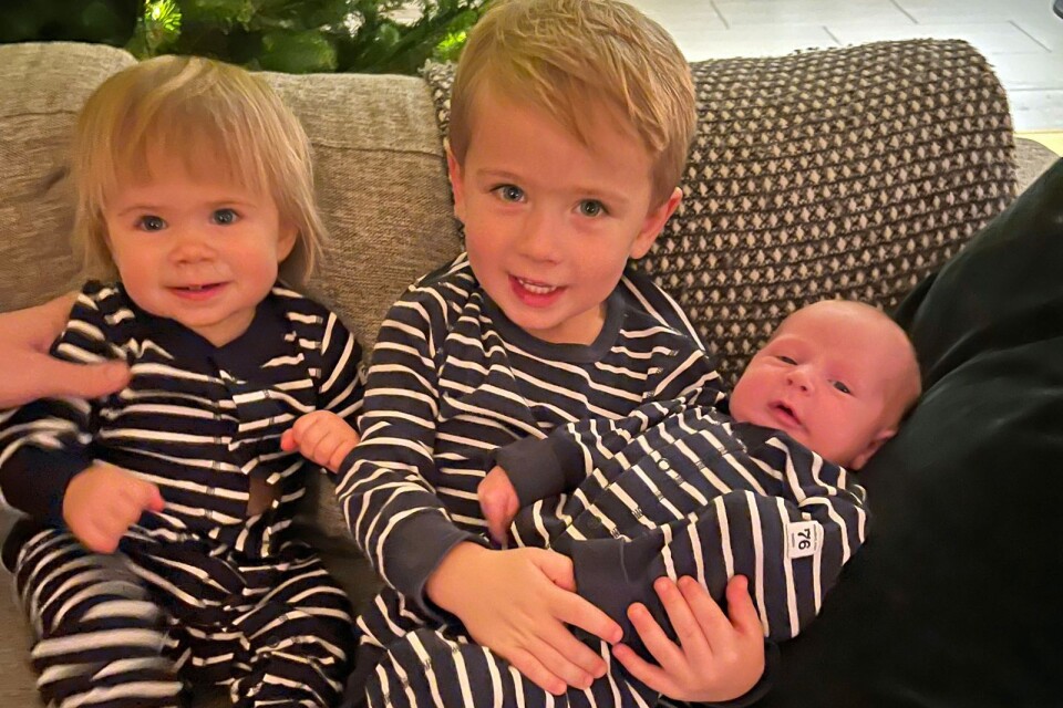 Annie och Joel Tovstedt, Timmernabben, fick den 14 december en son som heter Gösta. Vikt 3438 g, längd 50 cm. Syskon: Ture och Kerstin.