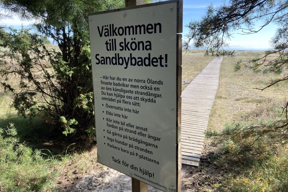 Sandbybadet i Löttorp är en av Ölands populära badplatser.