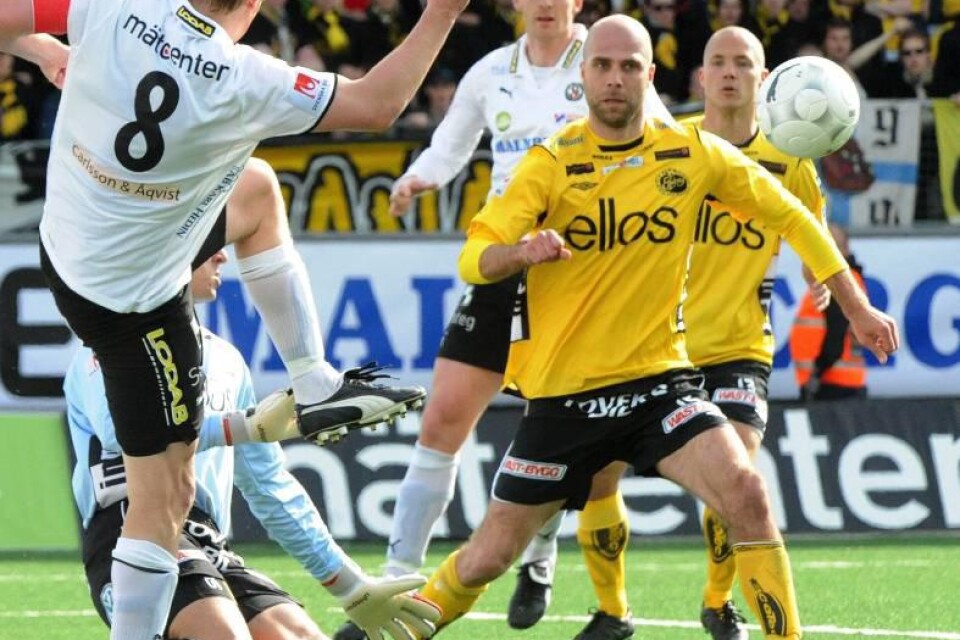 NÄRA FORTSÄTTNING. Teddy Lucic har nu ändrat sig och kan tänka sig att spela kvar i Elfsborgs backlinje även nästa säsong.