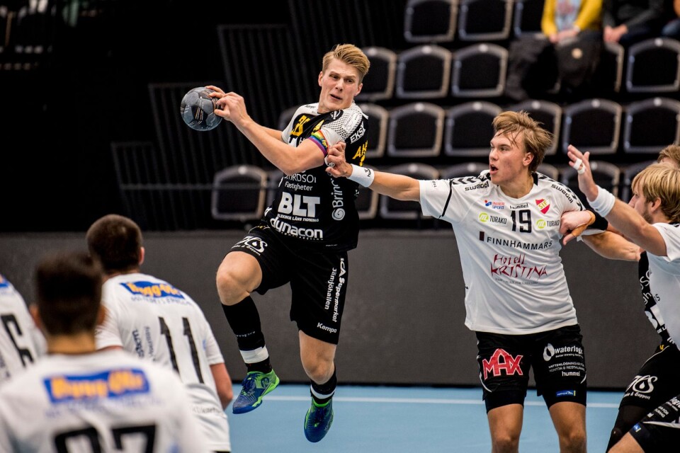 HIF Karlskrona och Viktor Ahlstrand vill ta revansch borta mot Tyresö.