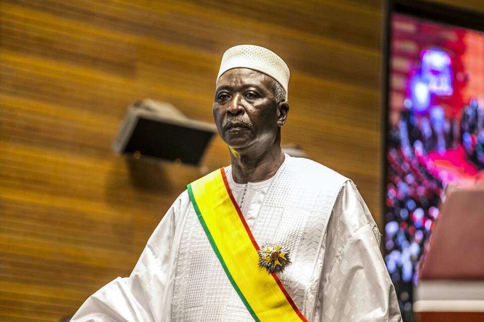 Ba N'Daou, tidigare överste och försvarsminister, har svurits in som interimspresident i Mali. Arkivbild.