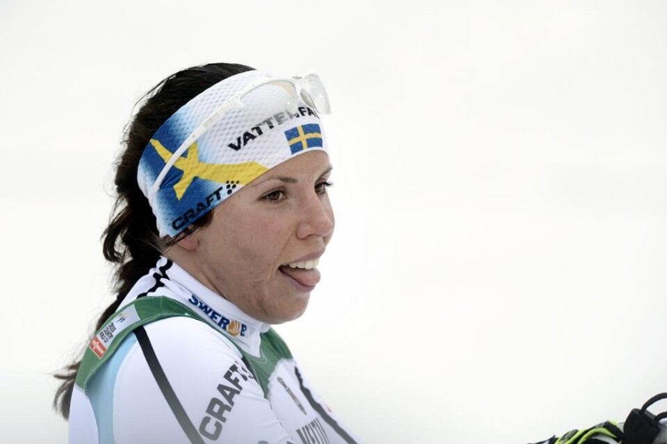 Charlotte Kalla ställer upp i sprinttävlingen i Drammen på torsdag. Hon har inte åkt någon internationell sprinttävling tidigare i vinter. Kalla är en av tolv svenskar i den norska världscuptävlingen som är säsongsfinal för sprintåkarna. Sprinttävlingen