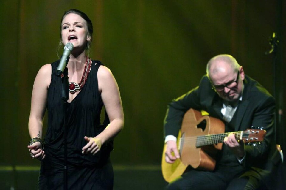 Ida Adée och gitarristen Bitte Appelqvist fick med sig publiken.