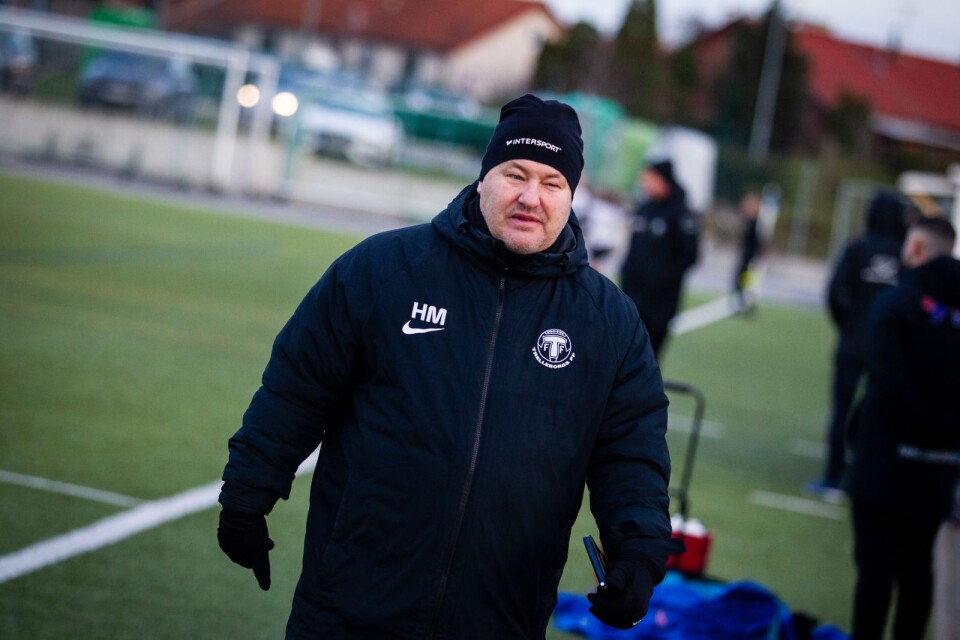 Hans Malmgren, tränare för TFF dam under helgens träningsmatch mot Staffanstorp.