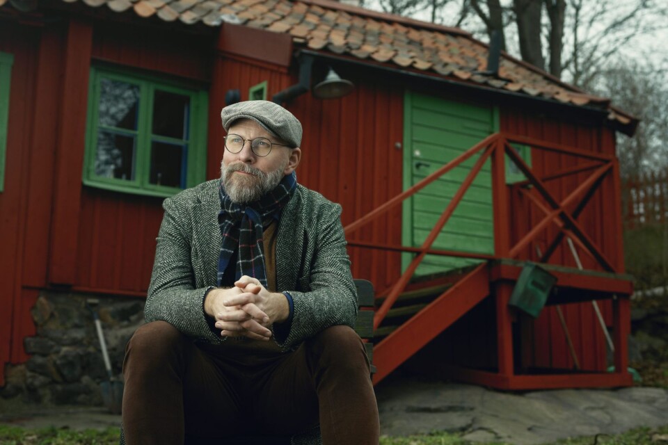 Kalle Lind skildrar Hasse Alfredssons liv i en ny biografi.