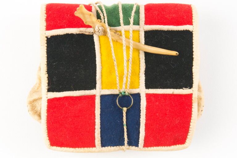Världskulturmuseerna överlåter samisk samling