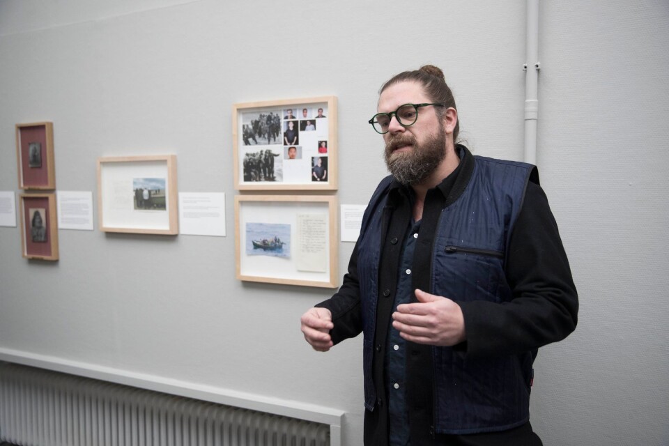 Danske konstnären Henrik Lund Jørgensen är en av åtta unga konstnärer som ställer ut på Konstmuseet.