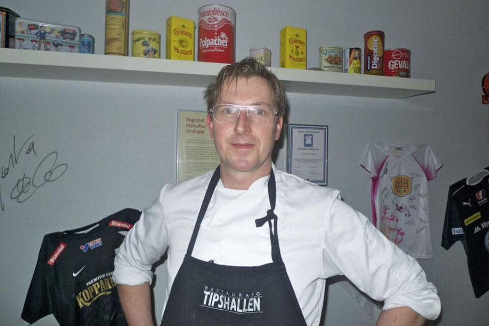 Mathias Kristoffersson firar tio år som krögare i Växjö Tipshall.