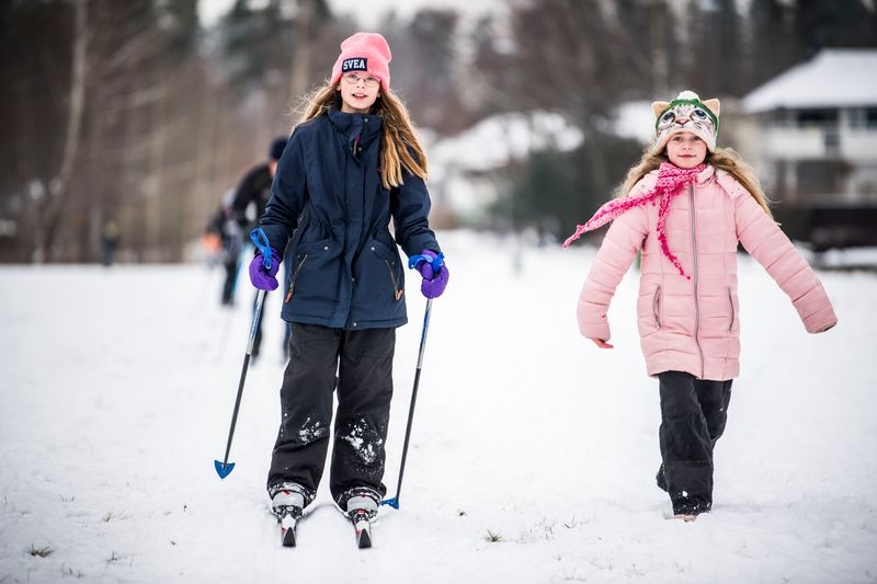 Wilma Möhic och Miranda Ekvall tyckte om att åka skidor.