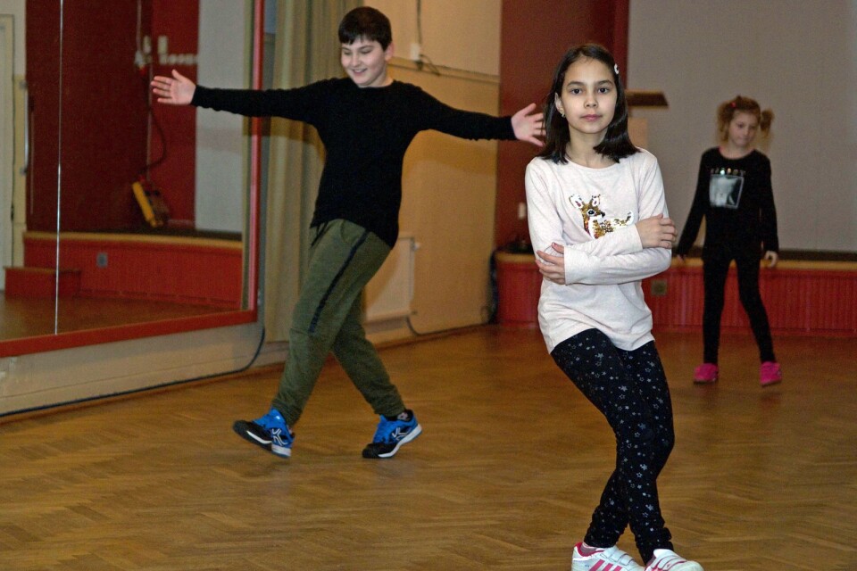 Cristian Dumitru, Denisa Antonesko och Victoria Deutschland valde att träna dans på sportlovet.