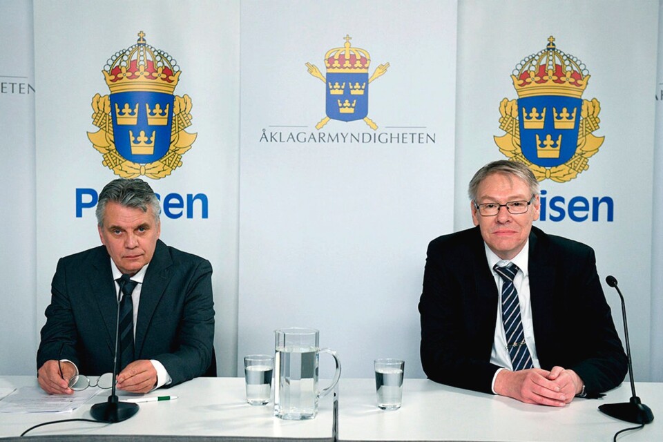 Spaningsledare Hans Melander och chefsåklagare Krister Petersson utgår från brottsplatsen, inte från mer eller mindre fantasifulla motiv.