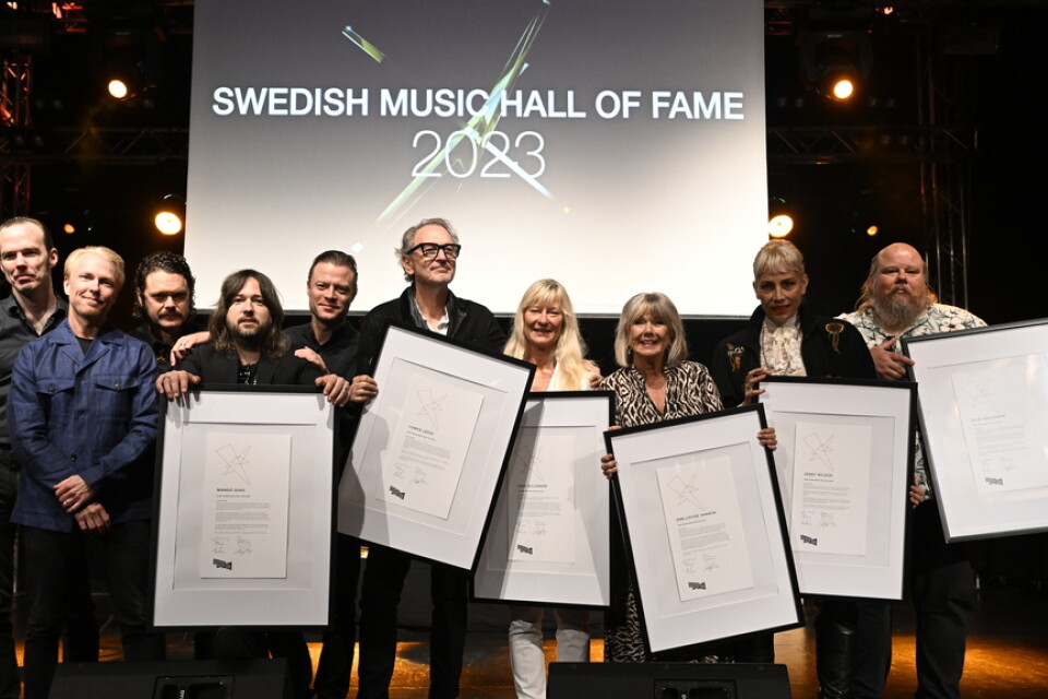 De nyinvalda i Swedish Music Hall of Fame. Olle Adolphson representerades av sonen Linus Adolphson (längst till höger).