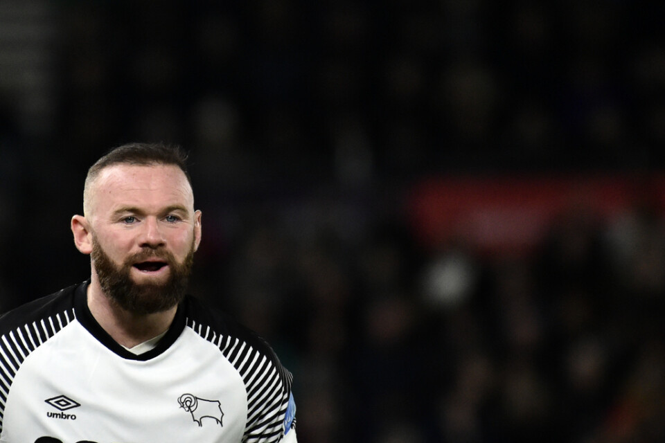Derbys lagkapten Wayne Rooney tycker att spelarna i Premier League har blivit attackerade på ett skamligt sätt. Arkivbild.