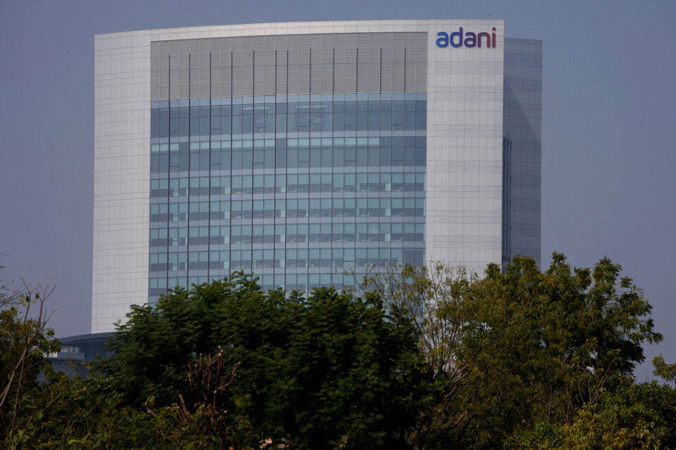 Adaniskrapan i Ahmedabad.