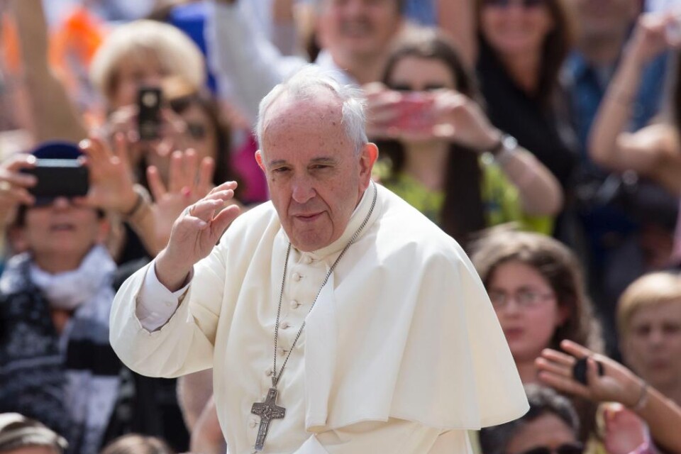 Påven Franciskus startar på söndag en rundresa på sin hemkontinent Sydamerika. Med sig tar han budskapet om en kyrka för de fattiga - något som ligger den fromme jesuiten varmt om hjärtat. I ett skjul i slummen i Bañado Norte i Parguay bor Magdalena Ram