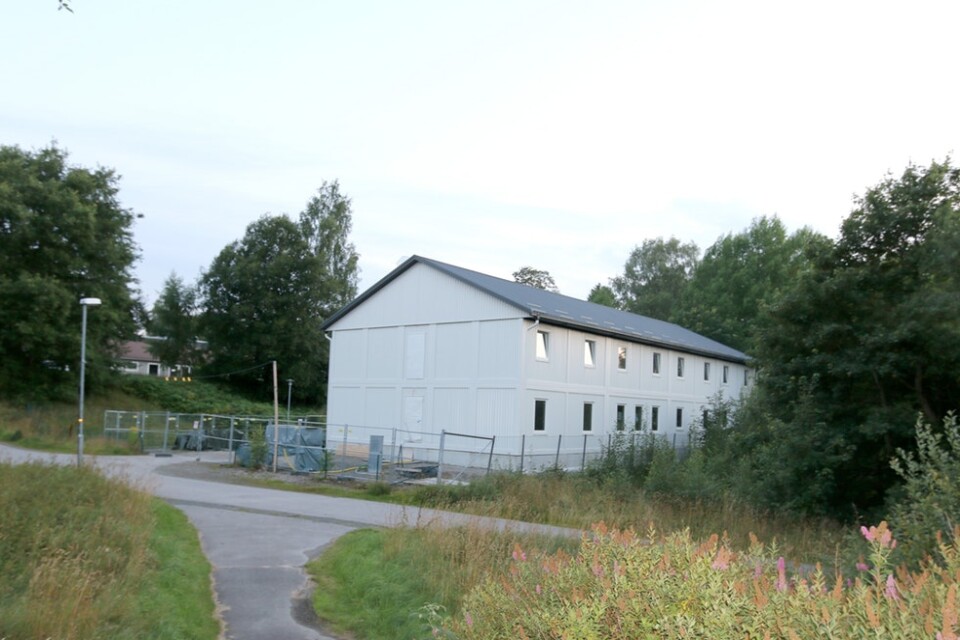 Färdigställandet av HVB-bygget i Bollebygd får kritik.