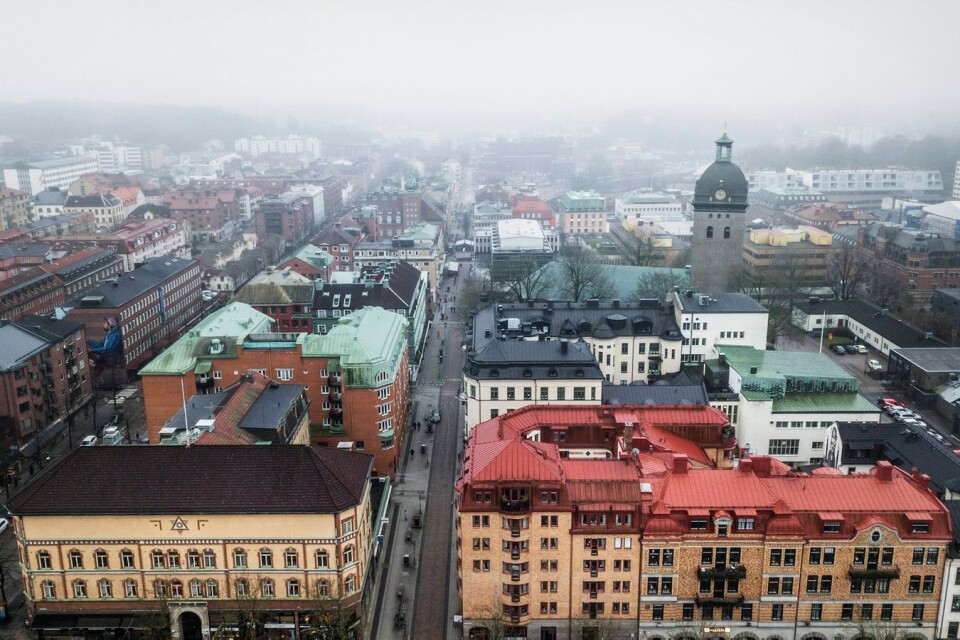 Vi behöver fler människor som bosätter sig i Borås, som arbetar och betalar skatt här. Och det går allt fortare för invandrare att etablera sig på arbetsmarknaden, skriver Ulf Olsson, Ylva Lengberg och Sead Omerovic.