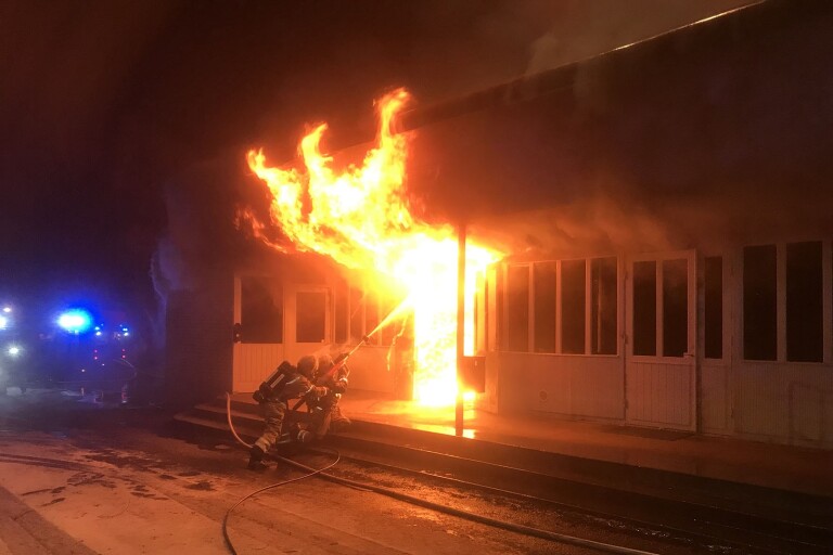 Skåne: Gammal dansrotunda förstörd i brand – "Fanns inget att rädda”