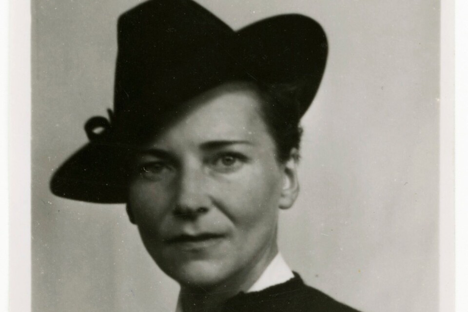 Alfreds Rickmans svenska fästmö Elsa Johansson (1906–1972), bördig från Karlshamn. Hon fick också ett långt fängelsestraff och emigrerade senare till Storbritannien där hon sedermera gifte sig med Rickman.