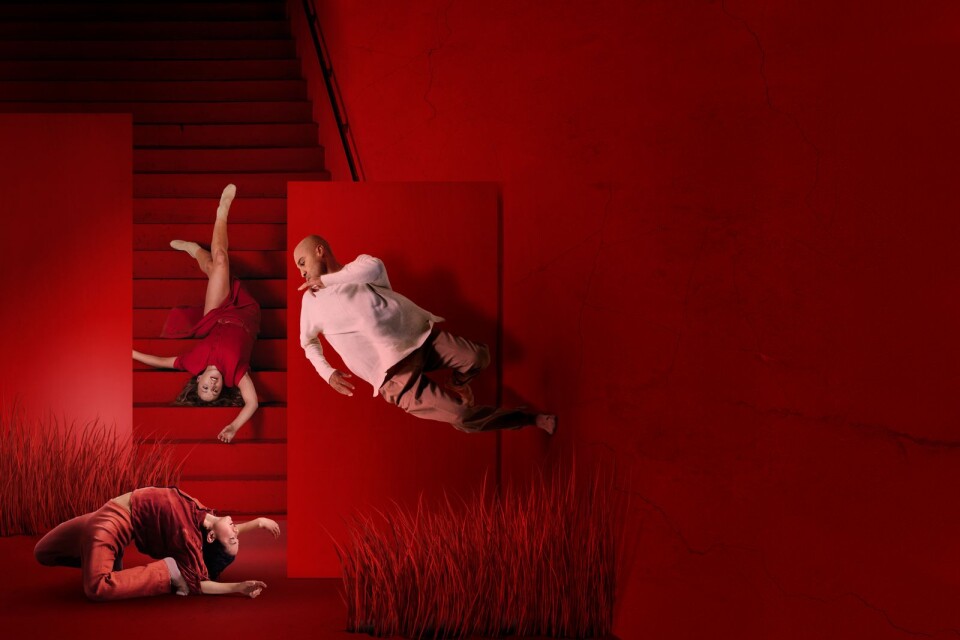 Göteborgsoperans helaftonsföreställning tar med recensenten ner i underjorden och bakom scen.