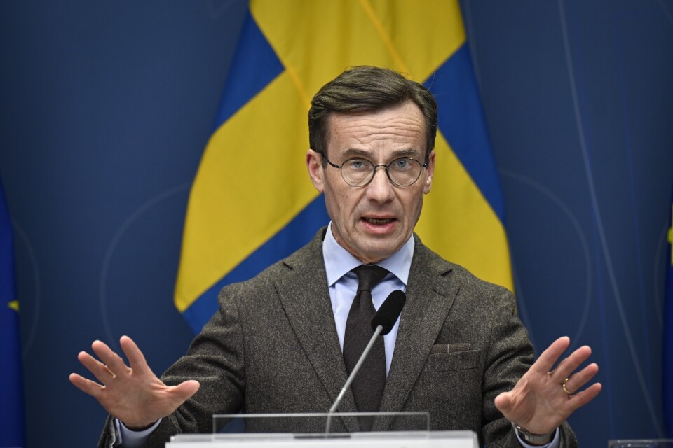 Statsminister Ulf Kristersson behöver hålla huvudet kallt och inte uttala sig om enskilda meningsyttringar av svenska medborgare.