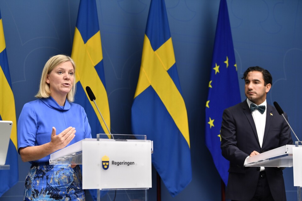 Finansminister Magdalena Andersson och socialförsäkringsminister Ardalan Shekarabi presenterade under fredagen ett förslag om höjda pensioner och sänkt skatt för pensionärer.