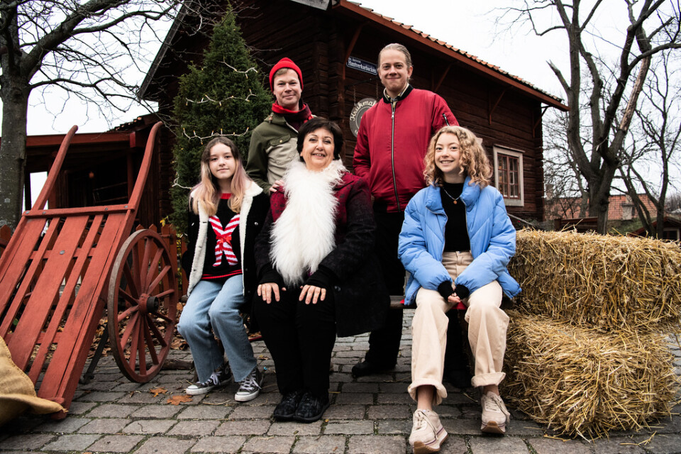 Gänget från julkalendern "Mirakel": Sarah Rhodin, Johan Glans, Babben Larsson, Joel Adolfsson, Bibi Lenhoff och Joel Adolfsson.