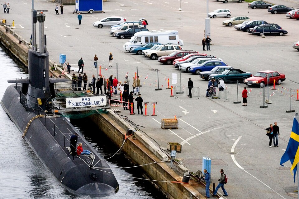 Så här såg det ut 2007 när ubåten HMS Södermanland öppnades för allmänheten. Nu kan den säljas till Polen.