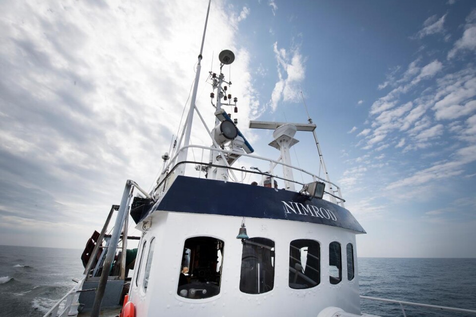 "En konsekvens av dagens system för fördelning av kvoter är enligt länsfiskekonsulenten en av många orsaker till att det småskaliga kustnära fisket är på väg att försvinna i Kalmar län.”