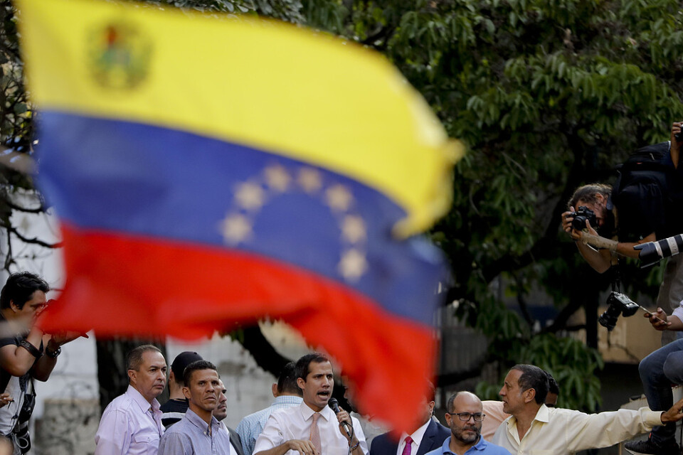 Venezuelas självutnämnde interimspresident Juan Guaidó i Caracas i måndags.