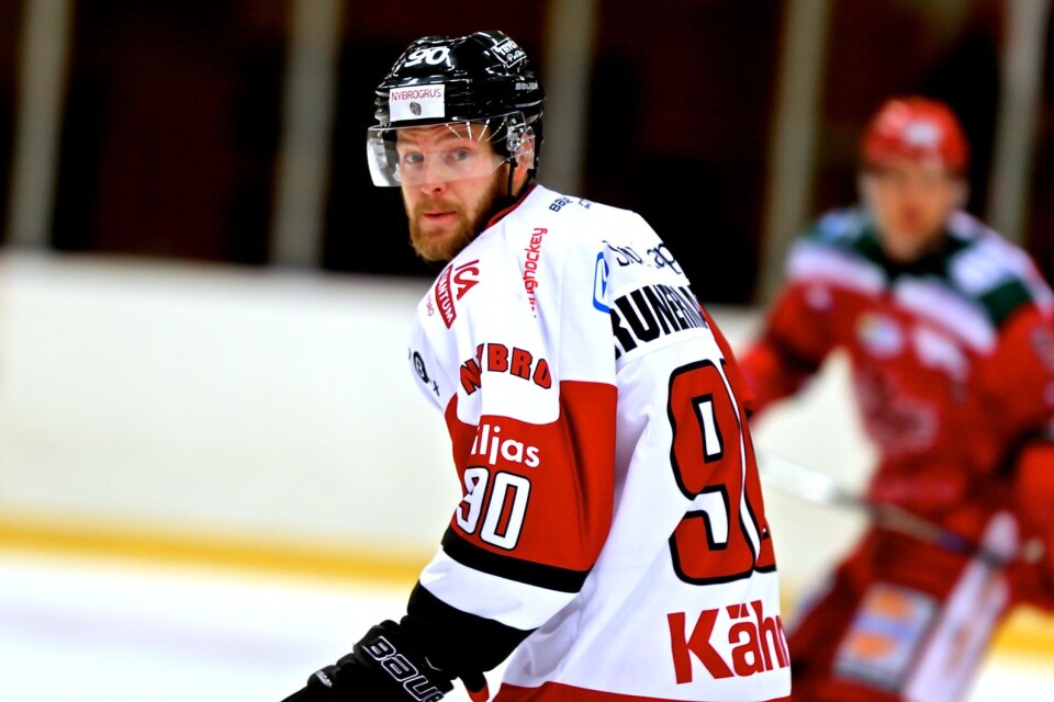 Kim Runermark byter Nybro Vikings mot Kalmar HC.