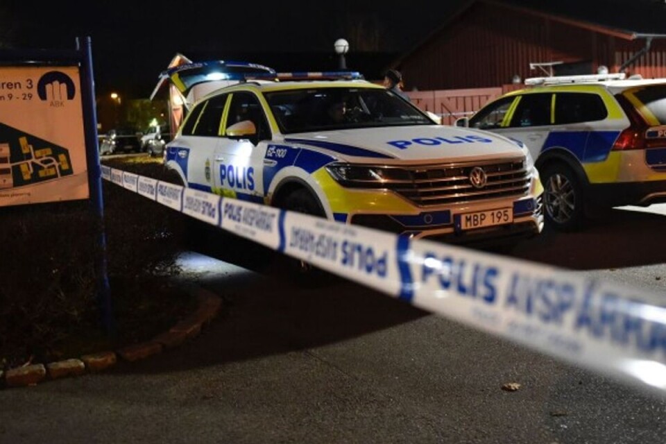 On November 4th, a 25-year-old man was found with stab and puncture wounds in Näsby.