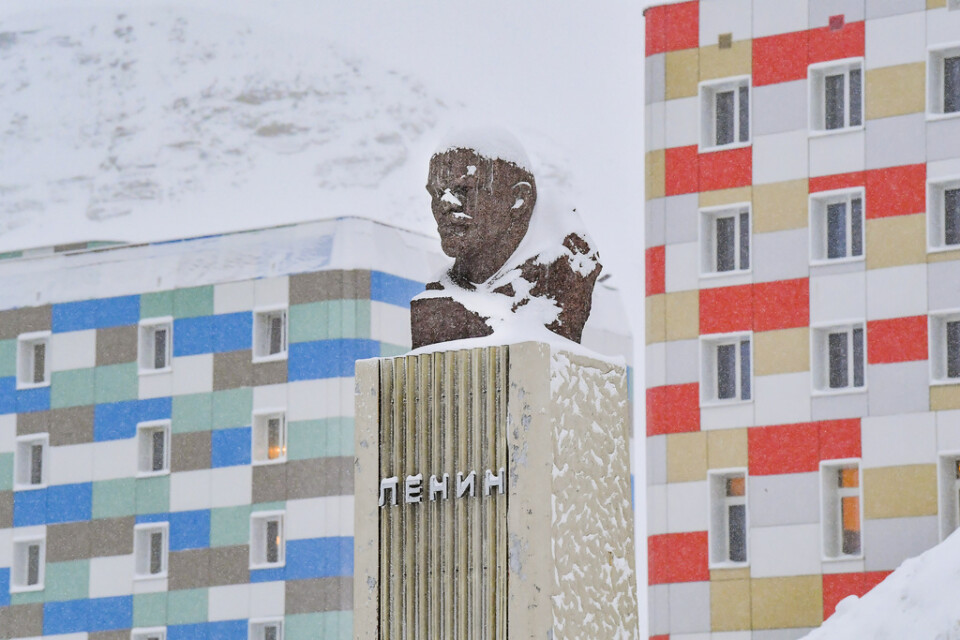 I Barentsburg finns världens näst nordligaste Leninstaty. Den nordligaste finns i den gamla sovjetiska spökstaden Pyramiden, som också ligger på Svalbard.